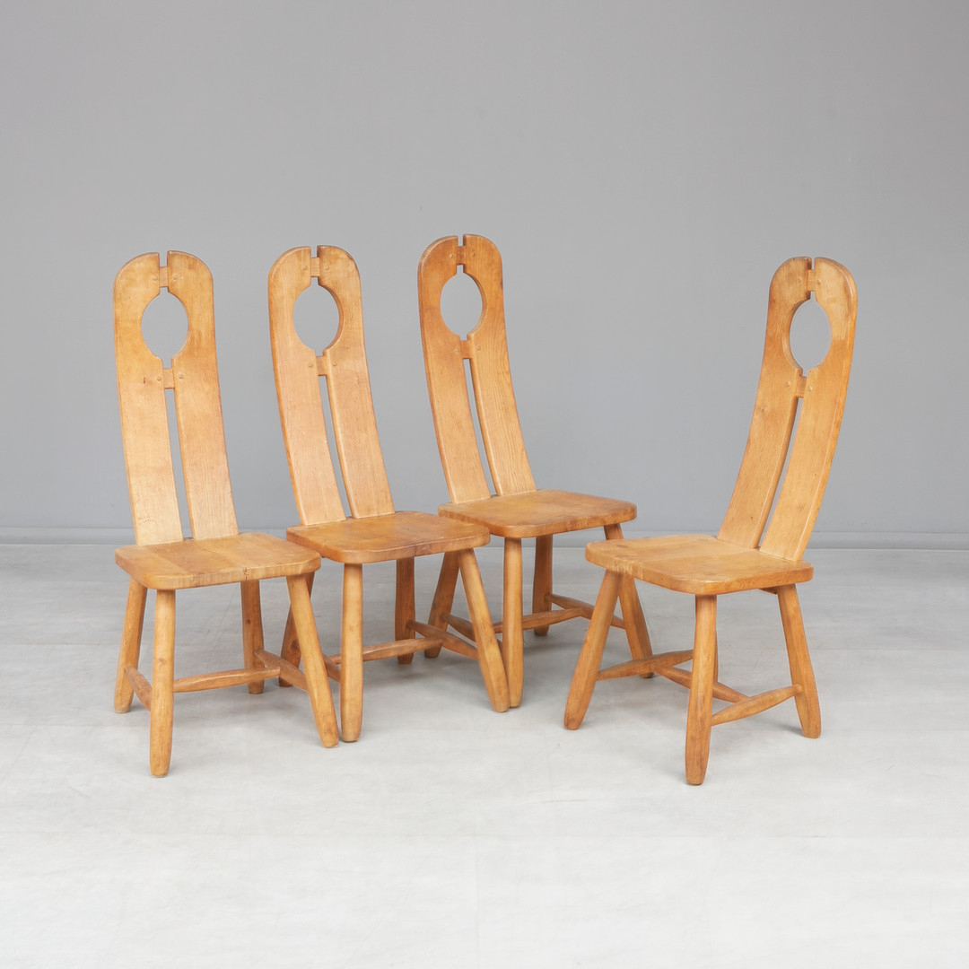 DE PUYDT. Set brutalistische Stühle / Esszimmerstühle, Eiche, 1960er Jahre, Belgien. (4).