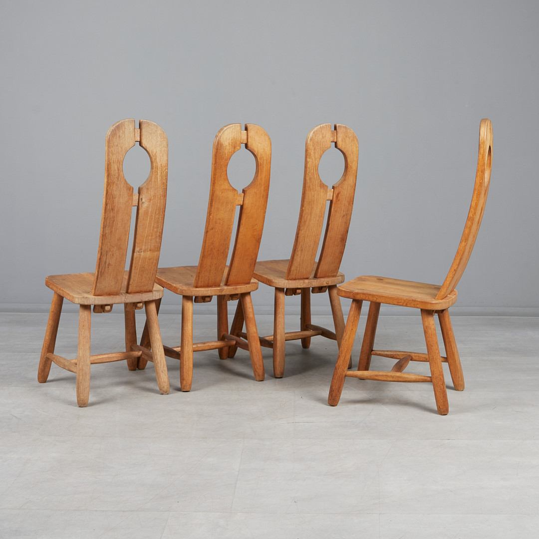 DE PUYDT. Set brutalistische Stühle / Esszimmerstühle, Eiche, 1960er Jahre, Belgien. (4).