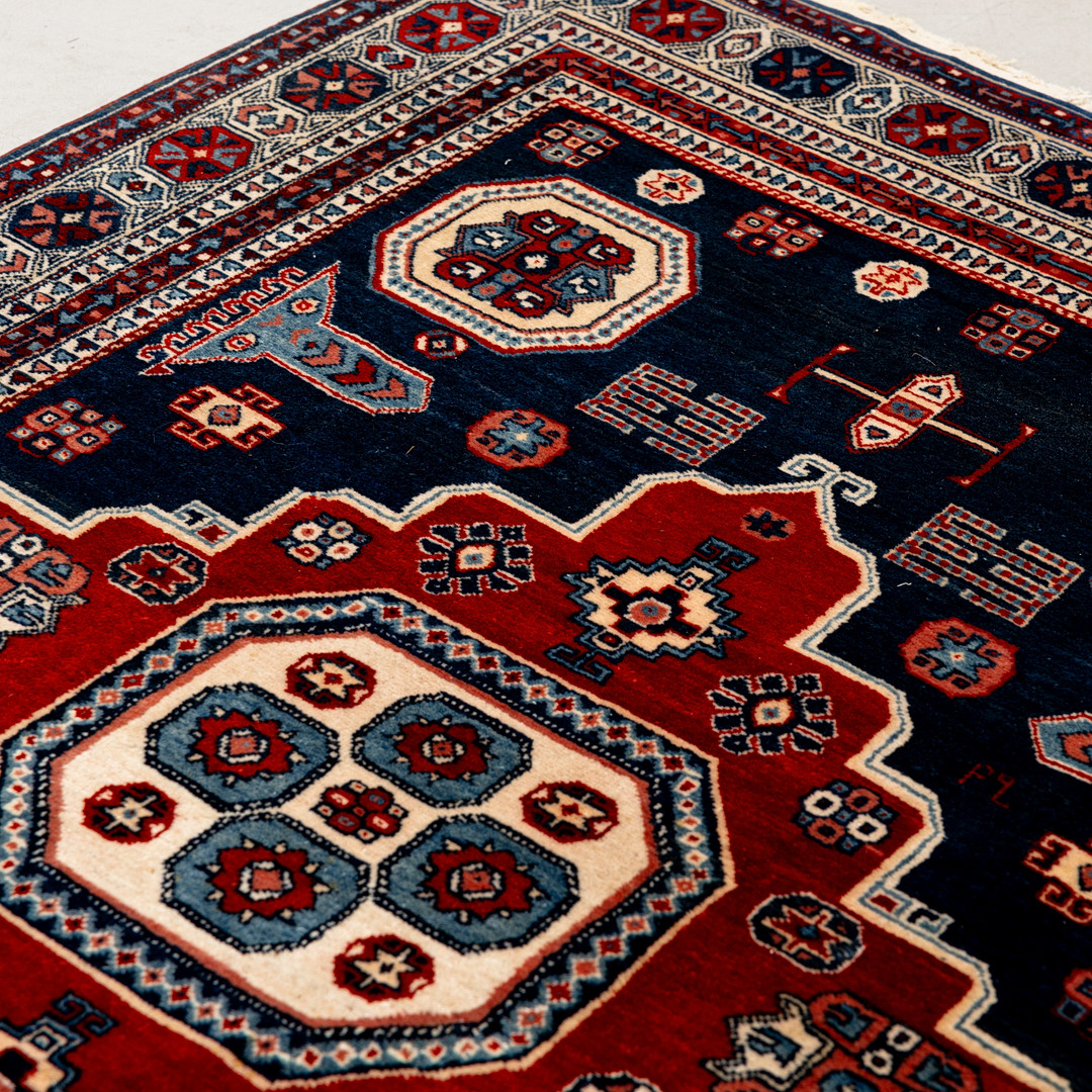 MATTA, Hamadan, ca 202x138 cm.