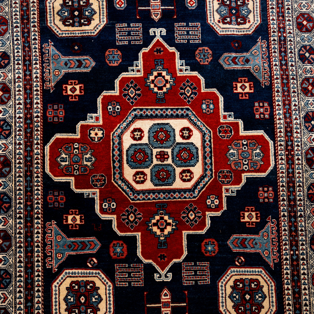 MATTA, Hamadan, ca 202x138 cm.