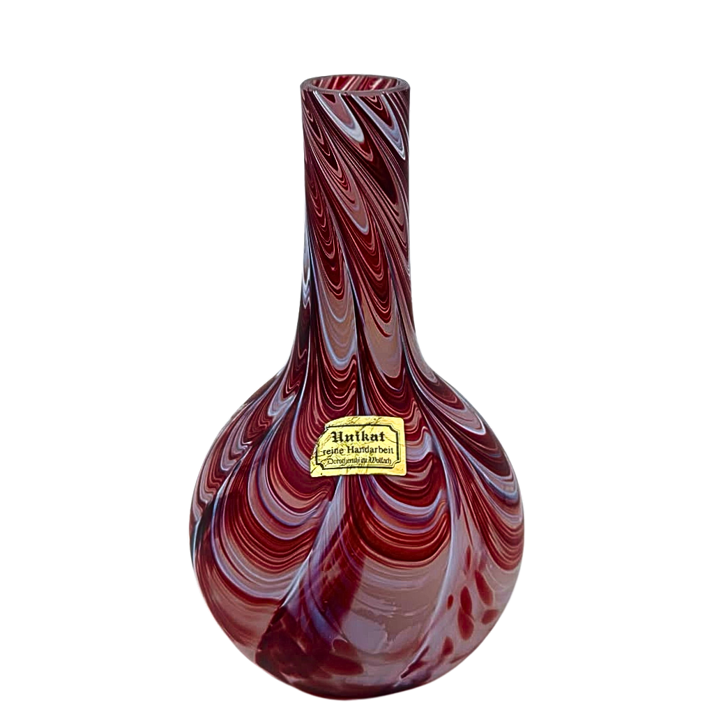 ROTE DESIGNER-GLASVASE DER DOROTHEENHÜTTE WOLFACH MIT ORIGINALEM HERSTELLERAUFKLEBER.