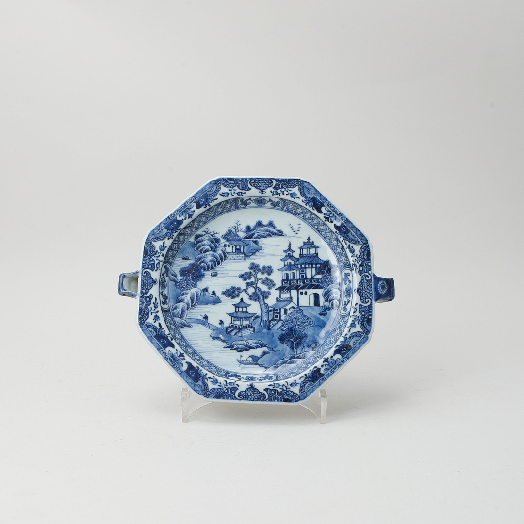 VÄRMEFAT, porslin, Kina, 17/1800-tal.