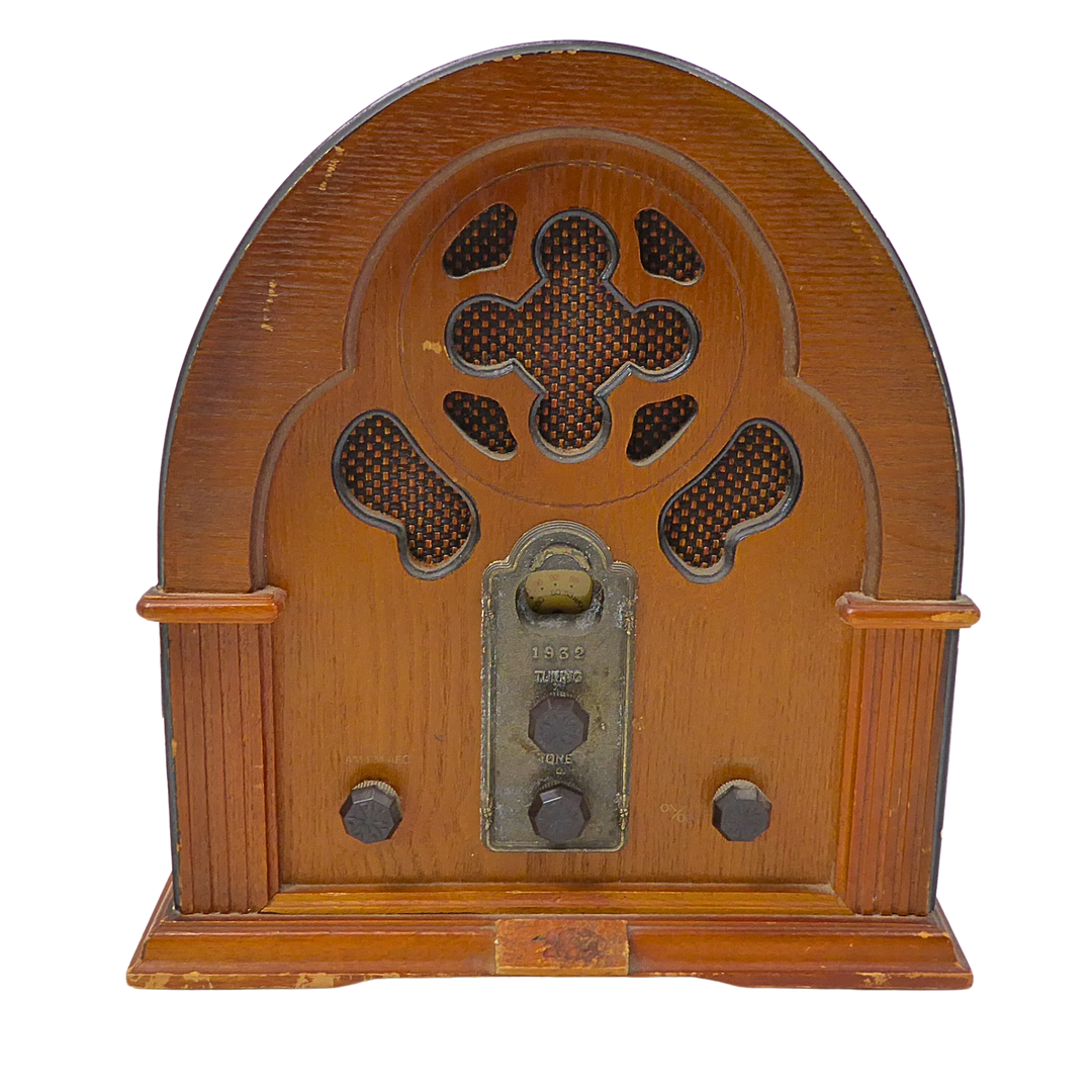 MAGNA RADIO IM KATHEDRALEN-DESIGN, "NOSTALGIA COLLECTION", MODELL MA-905C.