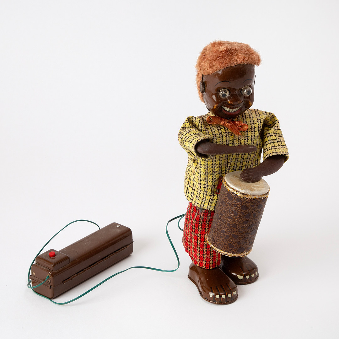 LINEMAR. "Calypso Joe", fjärrstyrd plåtleksak, Japan, 1950-tal.