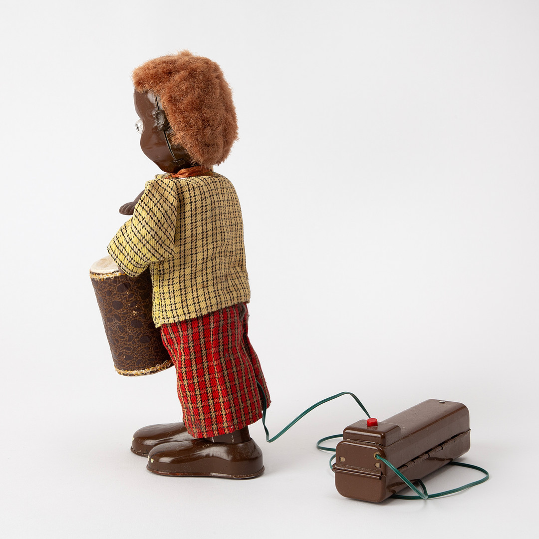 LINEMAR. "Calypso Joe", fjärrstyrd plåtleksak, Japan, 1950-tal.