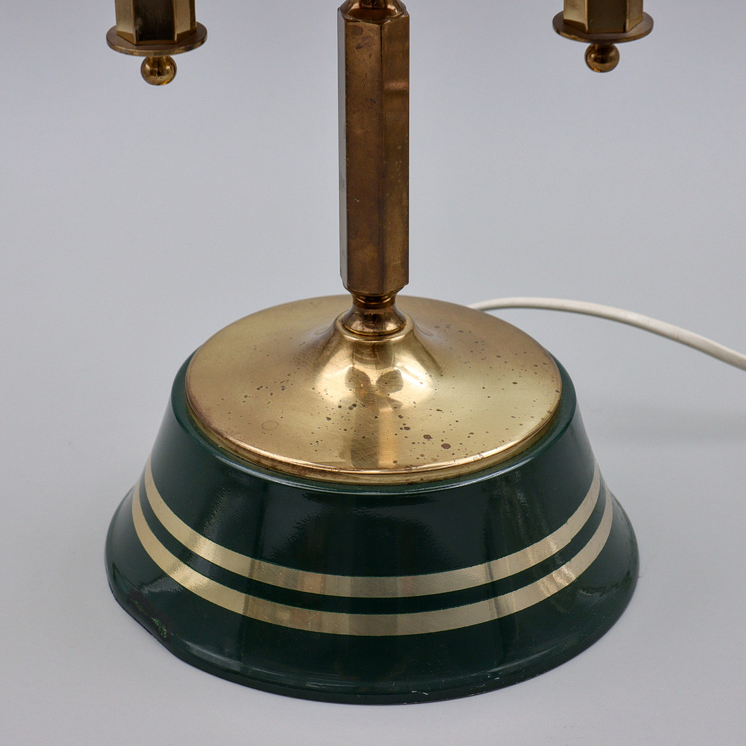 TREGRENAD BORDSLAMPA "BOUILOTTE", ÖIA, ÖRSJÖ BELYSNING, 1900-TALETS ANDRA HÄLFT.