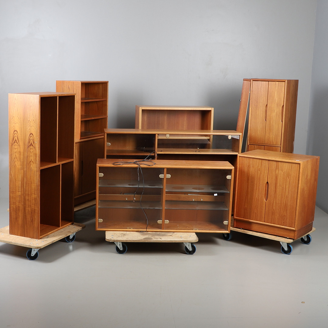 A GROUP OF VINTAGE GIBBS GLAZED FRONT DISPLAY UNITS AND BOOKCASES.