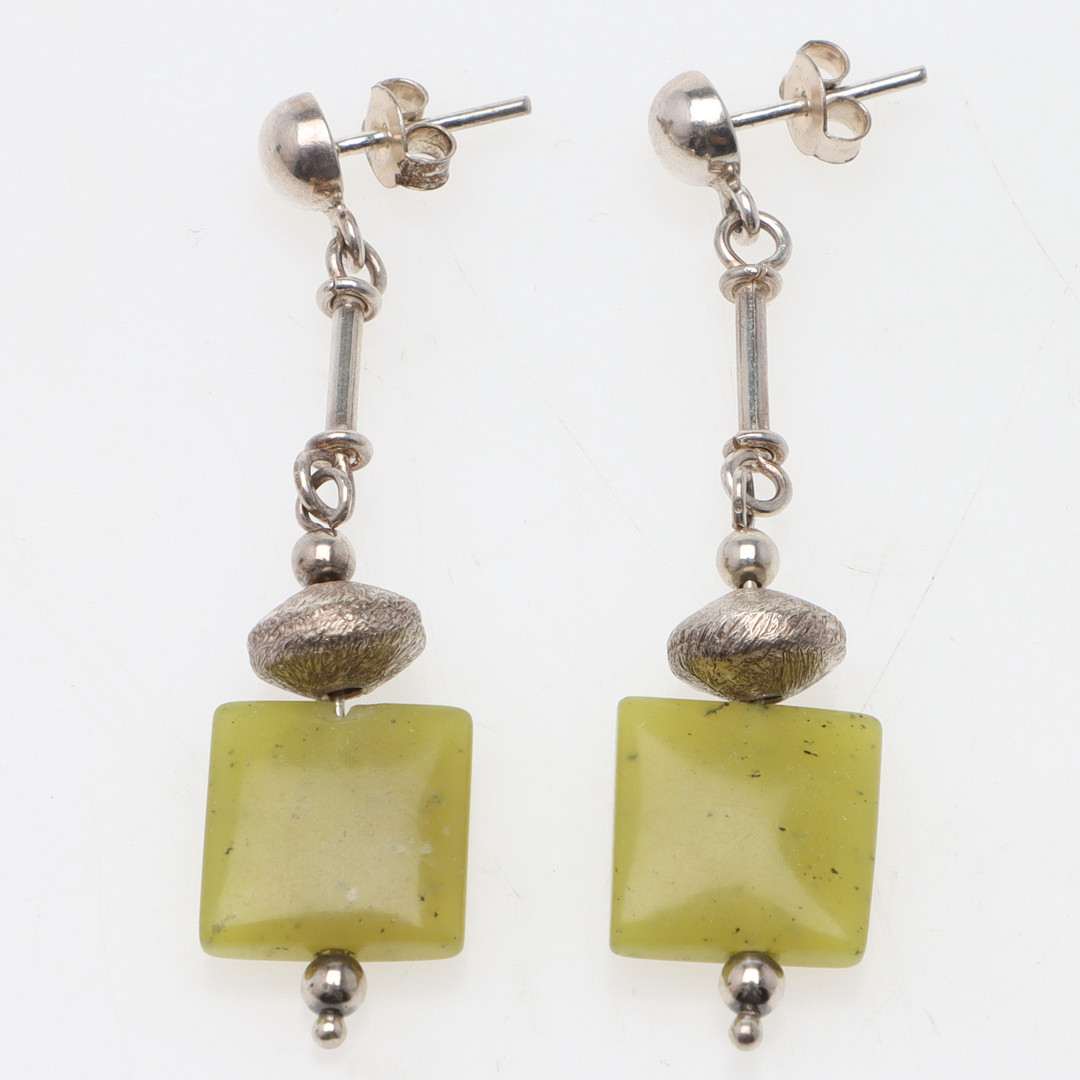 ÖRHÄNGEN, ett par, jade & sterlingsilver, unikat.