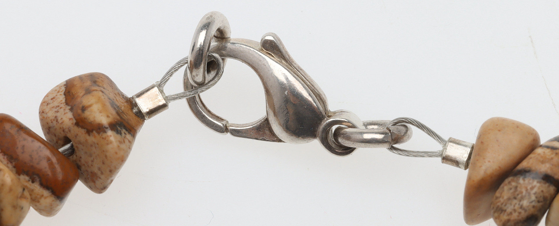 COLLIER & ÖRHÄNGEN; lanskapsjaspis & sterlingsilver.