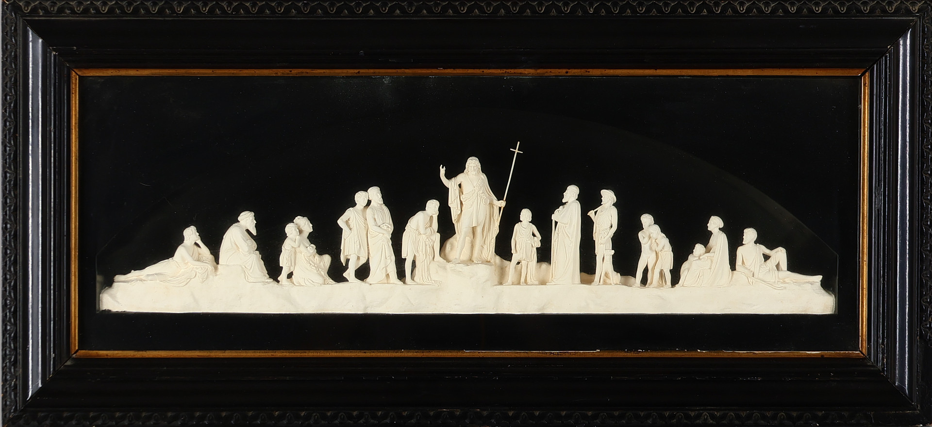 BERTEL THORVALDSEN (1770-1844). EFTER. Relief af gips og lakeret metal, "Johannes Døberens prædiken", H.C. Brix, Danmark.
