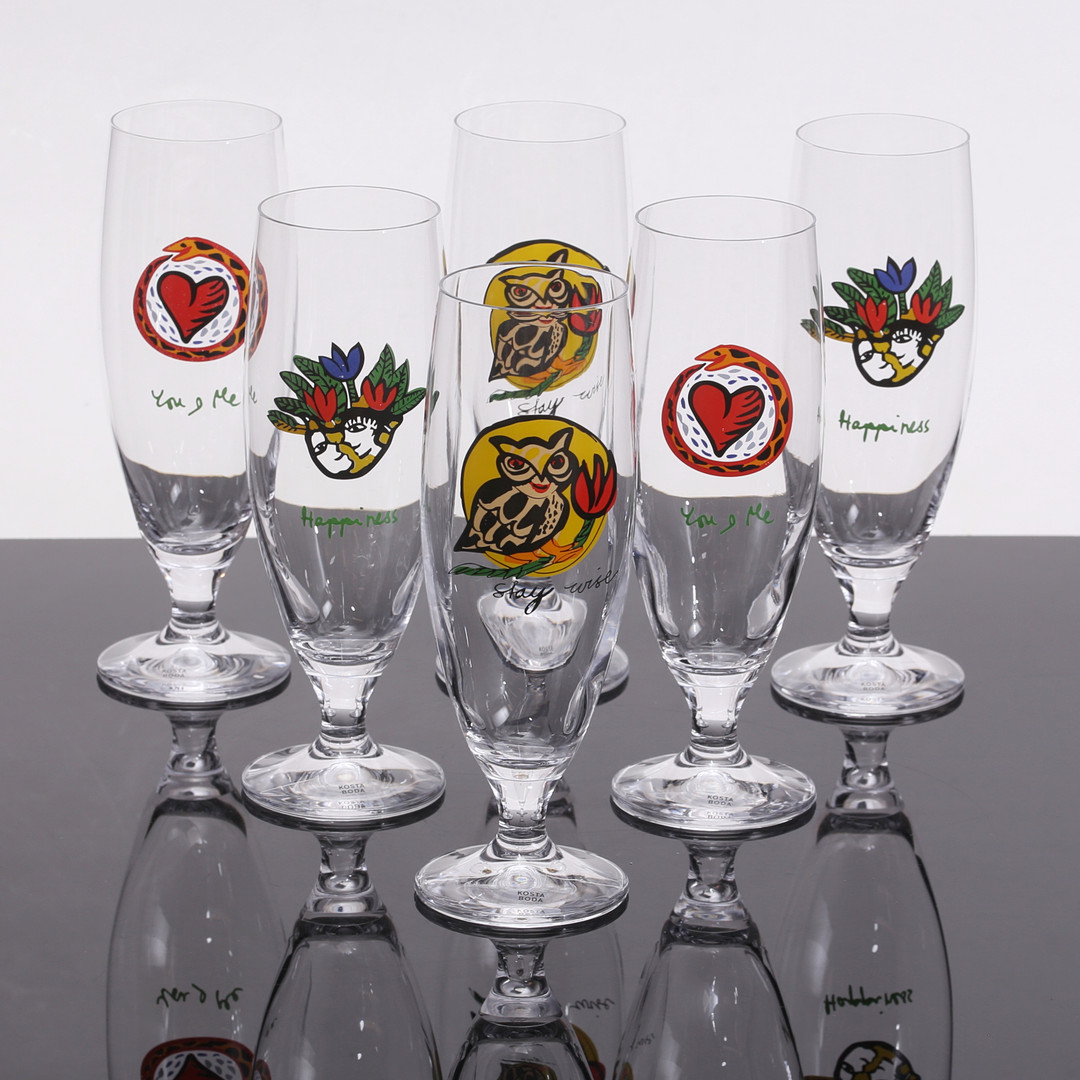 ULRICA HYDMAN-VALLIEN. Vin samt ölglas, 12 st, "Friendship", Kosta Boda.