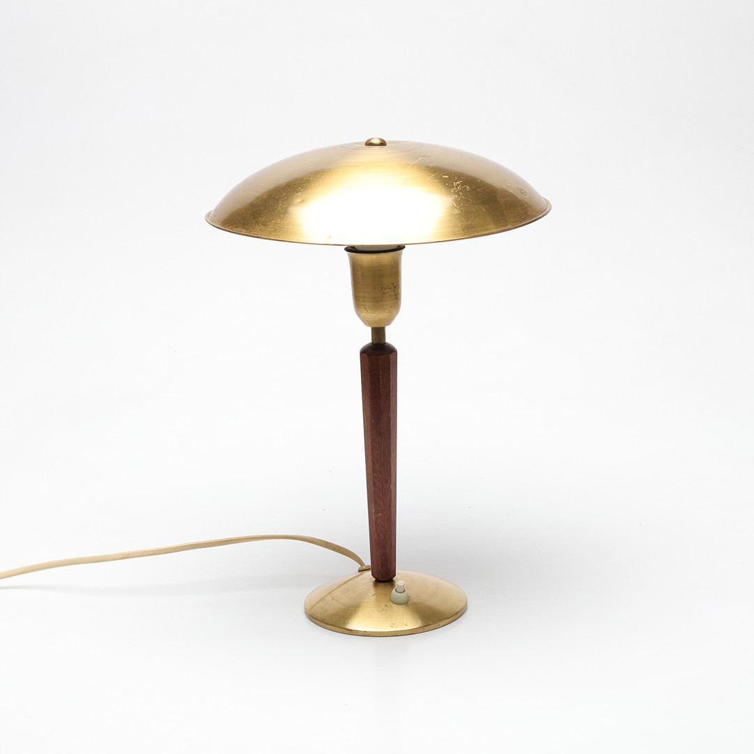 BORDSLAMPA, mässing/trä, SAE 80, Swedish modern, 1900-talets första hälft.