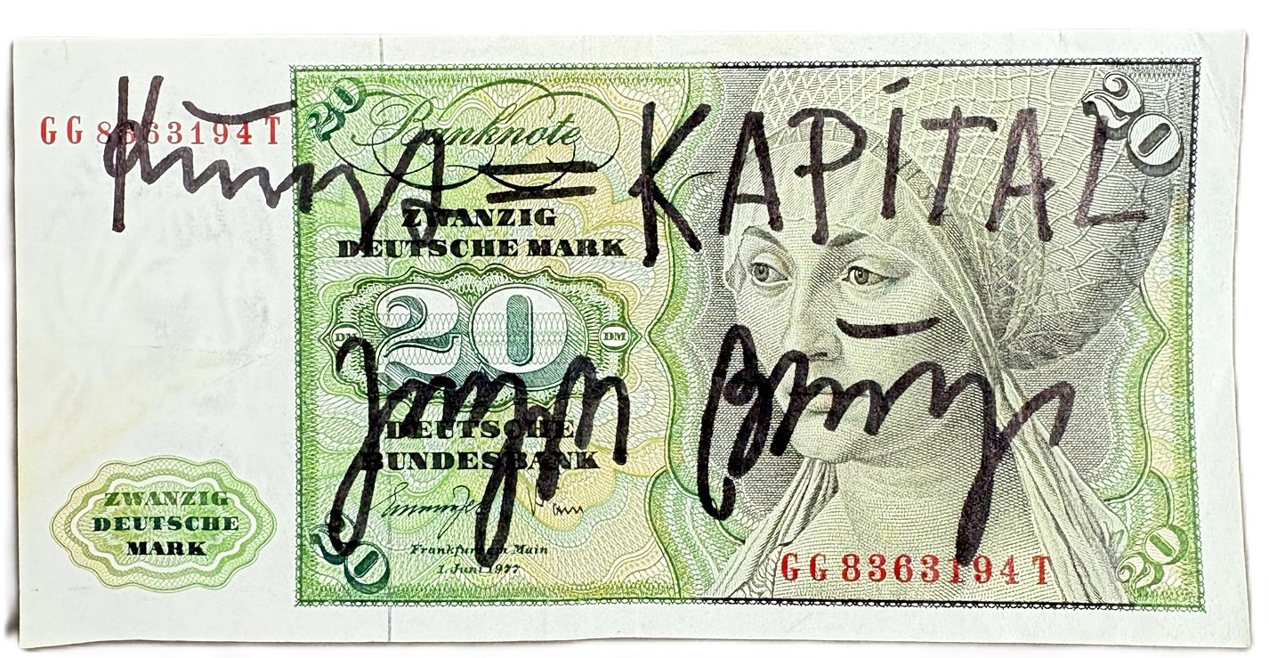 BEUYS, JOSEPH. "Kunst = Kapital", handbeschriftet und signiert.