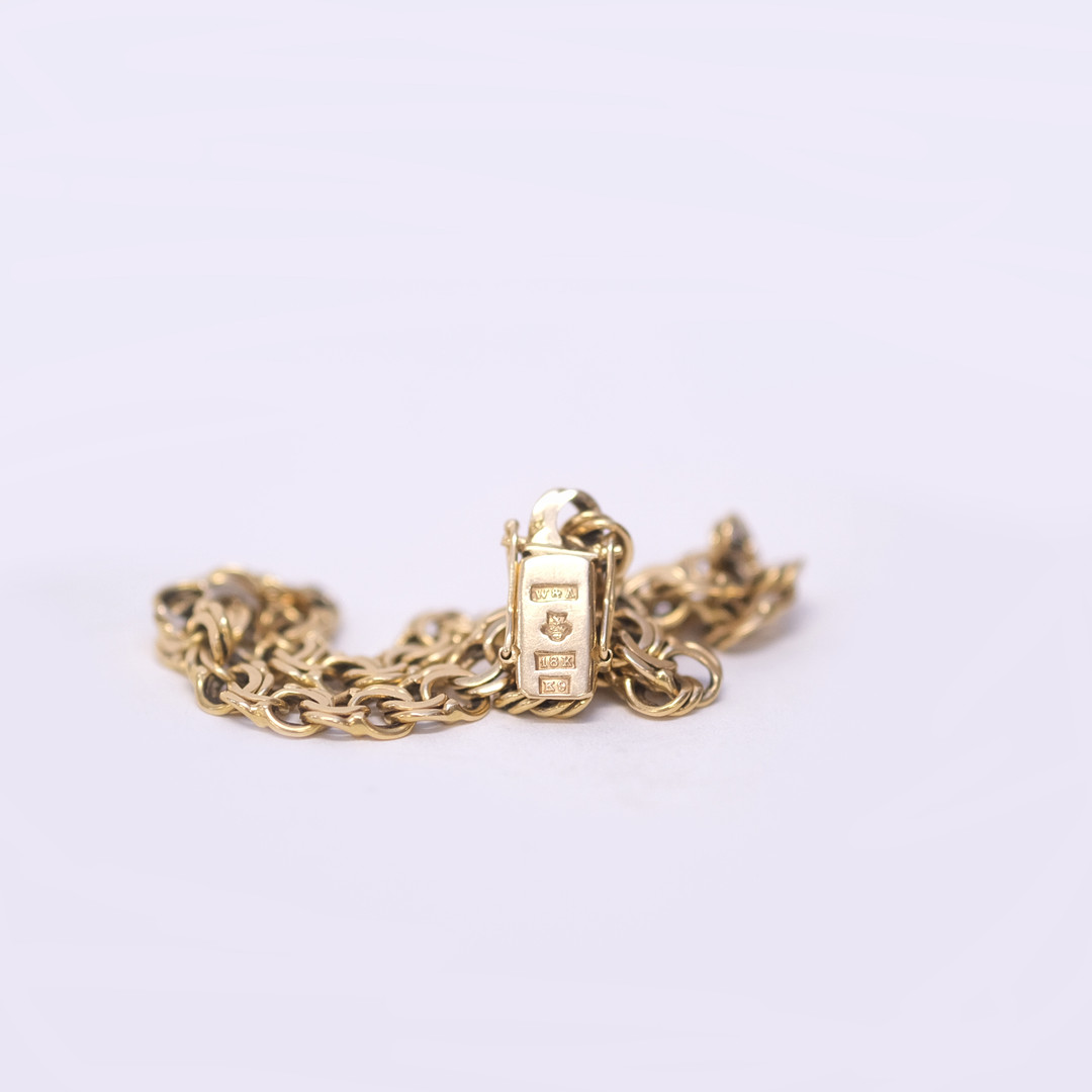 ARMBAND, MODELL "BISMARCK", 18K GULD.