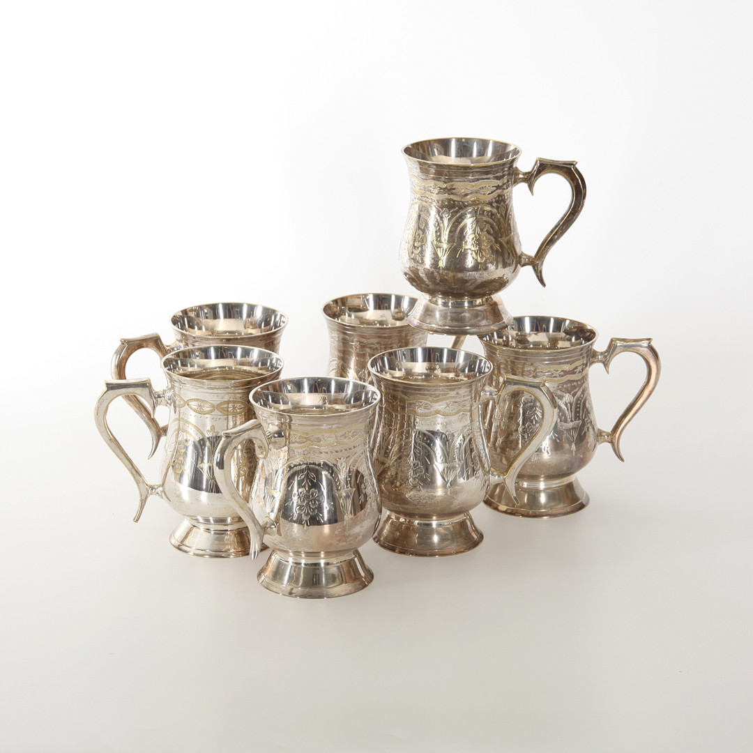 DRYCKESBÄGARE, 7 st, nysilver, 1900-tal.