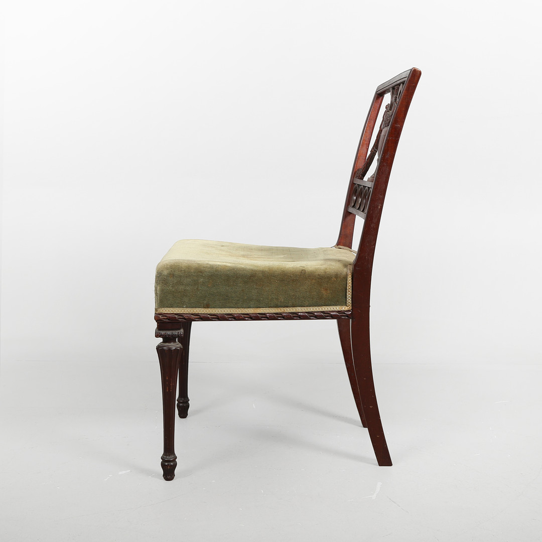 Et par salonstole af mahogni, Louis Seize stil, 1900-tallets midte (2).