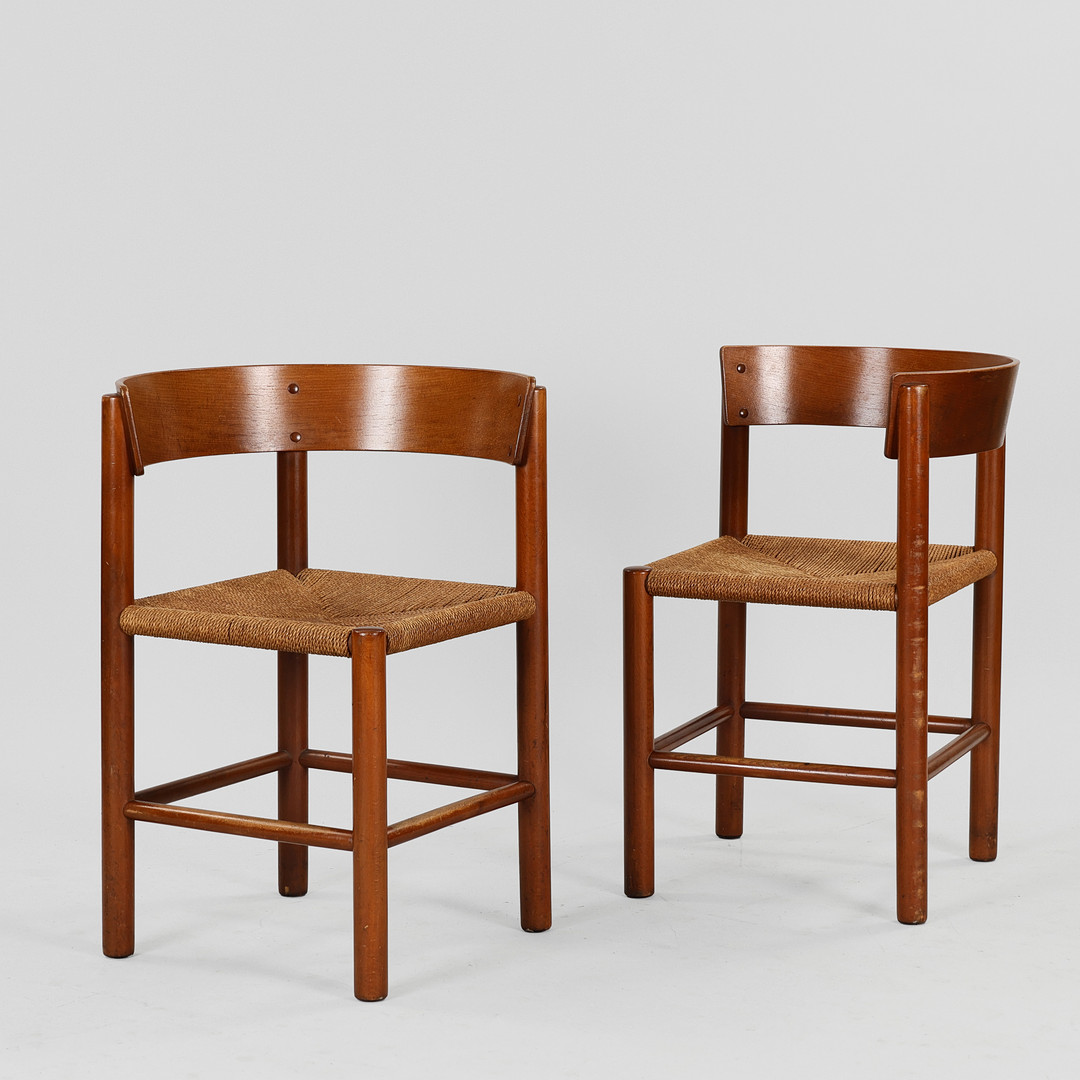 MOGENS LASSEN. Par stole af bøg og papirflet, 'Corner Chair', model 4216, Fritz Hansen. (2).