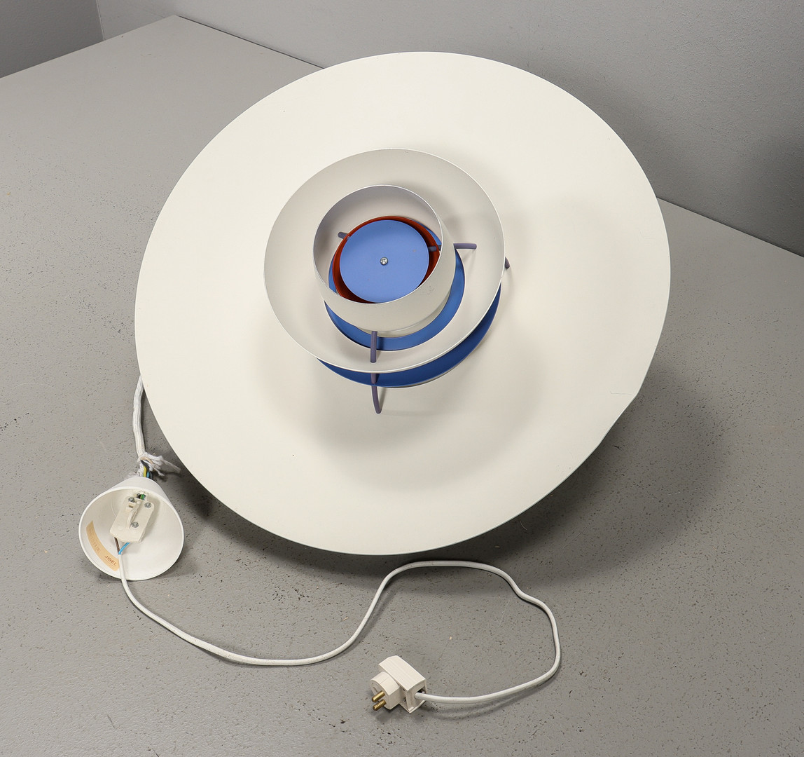 POUL HENNINGSEN. Louis Poulsen. PH5 pendel, vit.