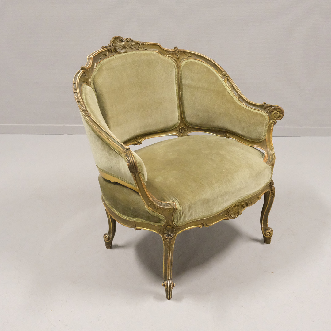 BALJFÅTÖLJ, LOUIS XV-STIL, OMKRING 1900.