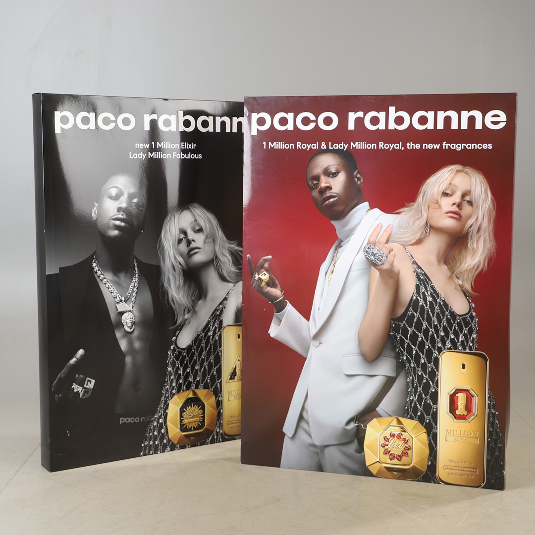 REKLAMSKYLTAR, 2 stycken, Paco Rabane.
