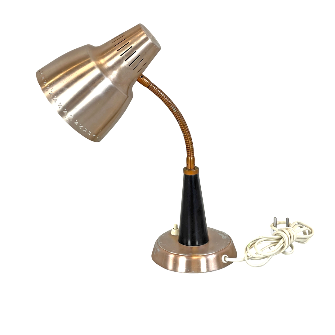 BORDSLAMPA. Kopparfärgad metall & plast, Gemi, Sverige, 1960-tal.