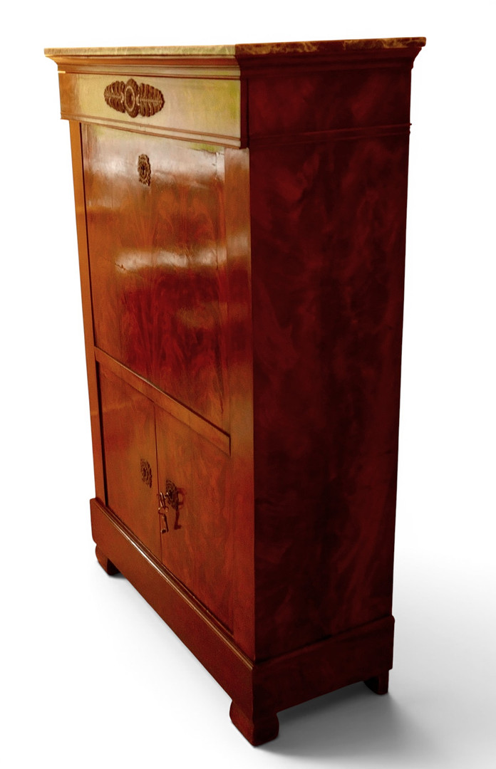 A 19TH MAHOGANY CENTURY SECRETAIRE ABATTANT.