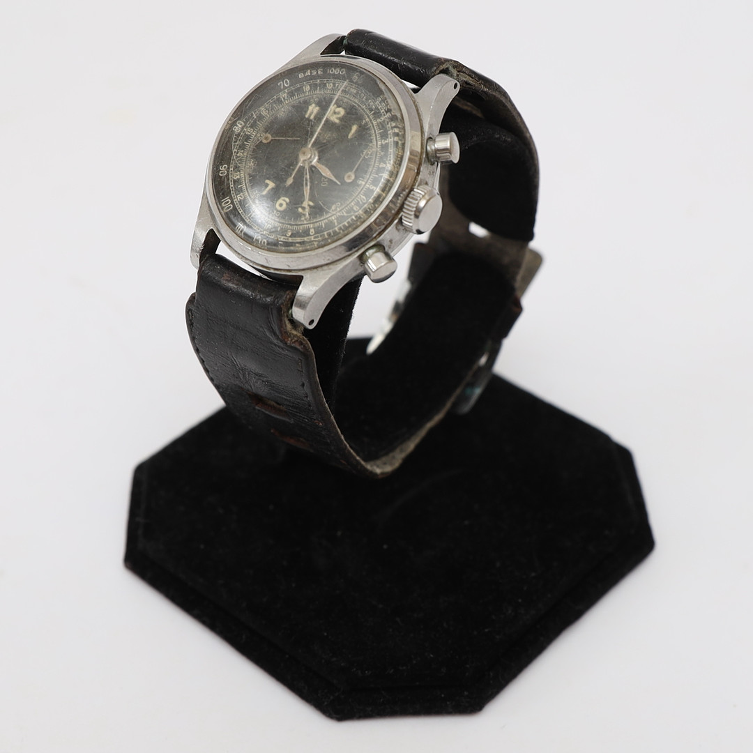 HEUER, "Big Eyes", Base 1000 / Telemetre, kronograf, armbandsur 1940-tal.