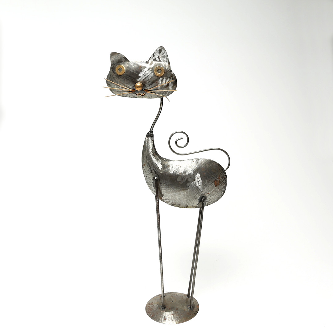 KATTSKULPTUR, metall, osignerad.