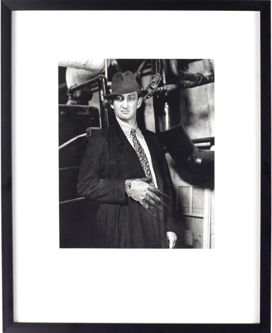 HELMUT NEWTON. Offsettryck, efter "Robert Englund (Freddie)" Hollywood 1989.