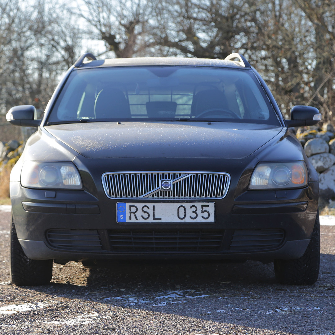 VOLVO V50 KOMBI (6 ÄGARE) ÅRSMODELL 2006, MANUELL VÄXELLÅDA, DIESEL, 136 HK, DÄCK 205/55 R16.