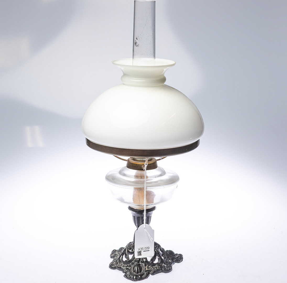 BORDSFOTOGENLAMPA, metall & glas.