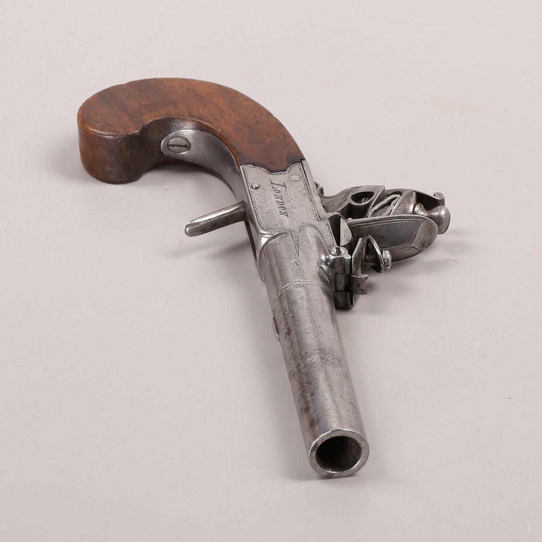 FLINTLÅSPISTOL, Thomas, London, England, 1700-talets andra hälft.