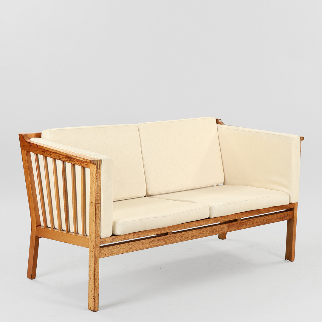 Fritstående sofa af mahogni, 1970'erne, Danmark.