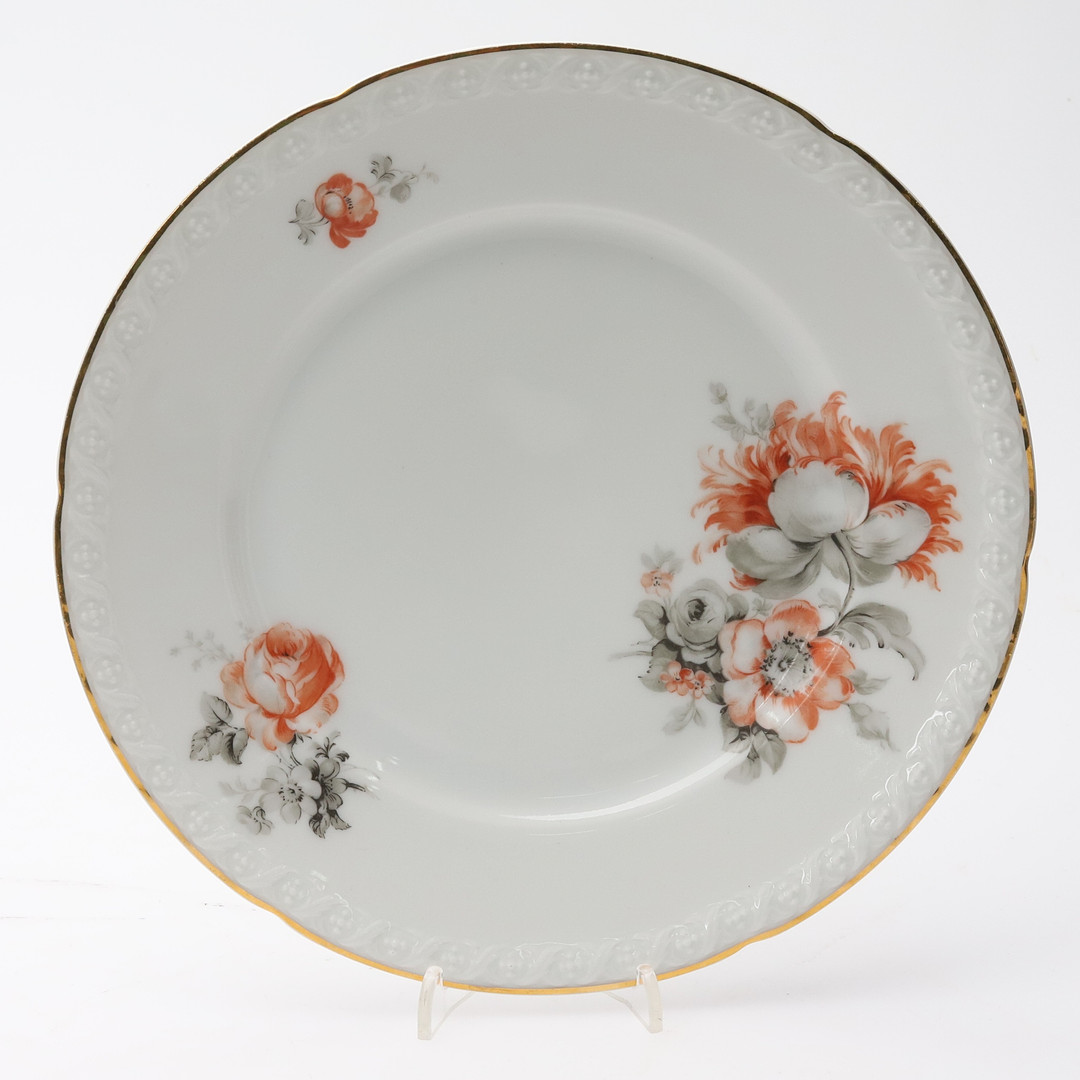 MATSERVISDELAR. 50 delar. Porslin. Hutschenreuther Hohenberg Bavaria 1814-1914, 100 års jubileumsutgåva, 1900-talets första kvartal.