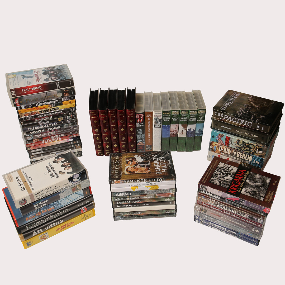 KRIGSFILMER, ett stort parti, WHS och DVD. Innehåll främst andra världskriget, samt vissa senare händelser under 1900-talet.