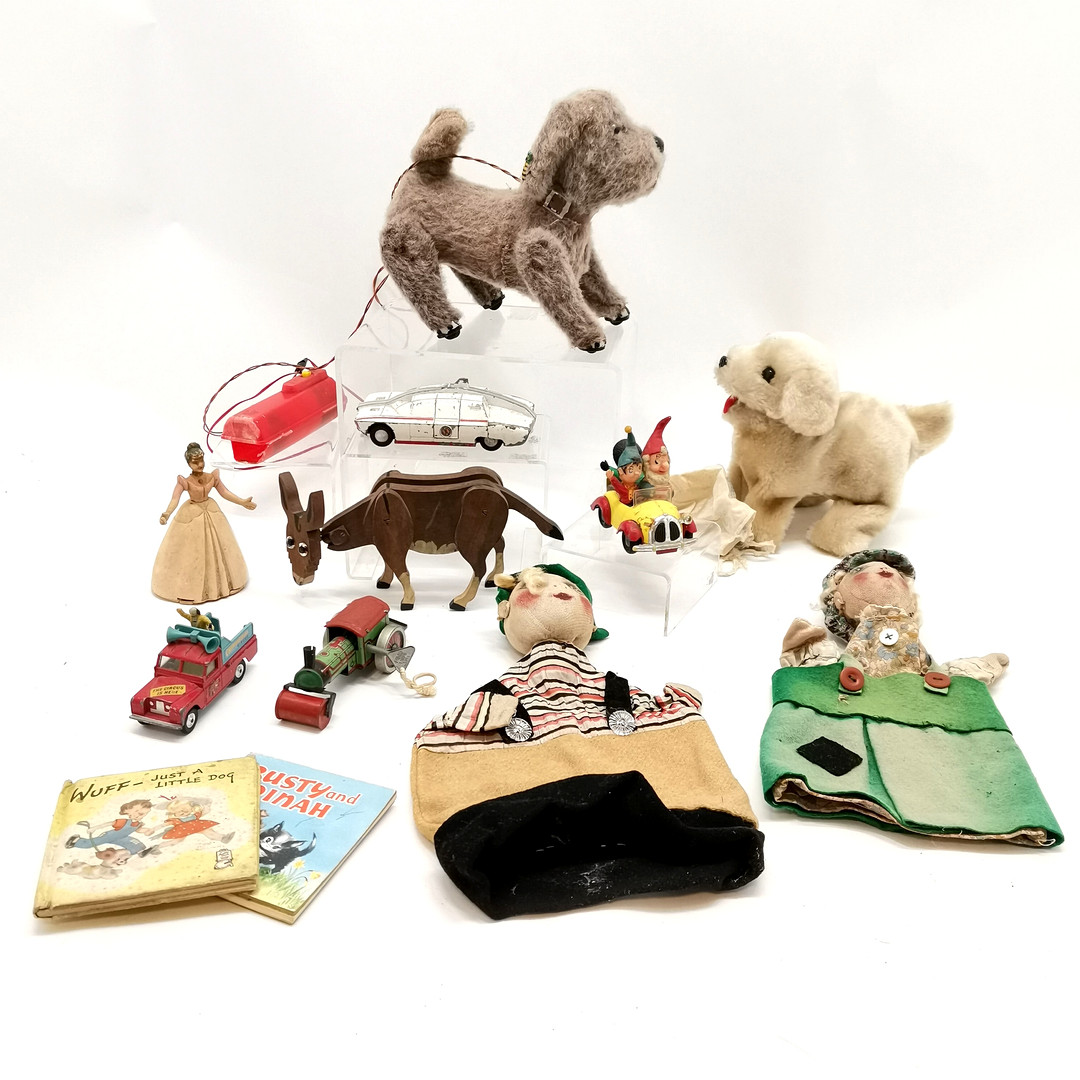 QTY OF VINTAGE TOYS inc ARTICULATED WOODEN DONKEY.