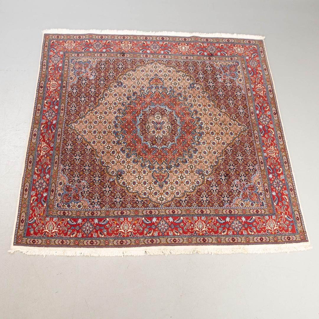 Quadratischer Bidjar.