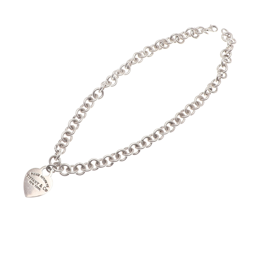 A SILVER NECKLACE BY TIFFANY & CO.