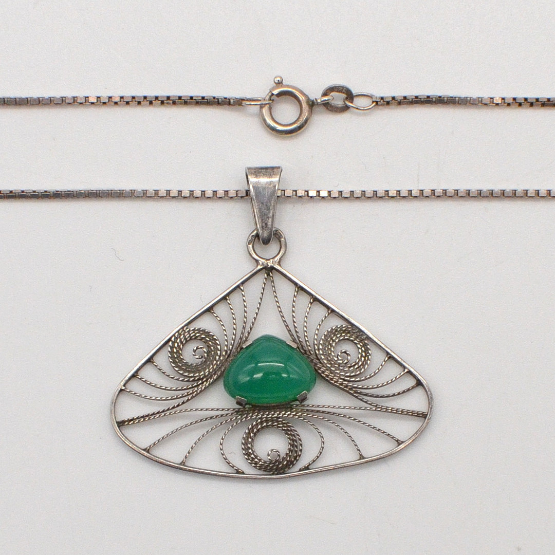 DESIGNERCOLLIER MIT CHRYSOPRAS CABOCHON, 900ER SILBERDRAHTKUNST, KETTE AUS STERLINGSILBER, UM 1950.
