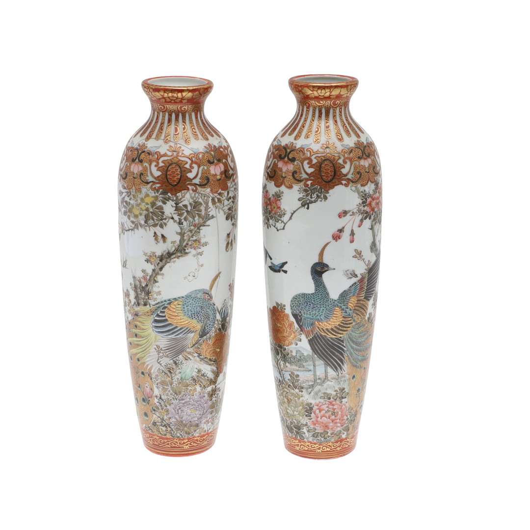 PAIR OF LARGE JAPANESE KUTANI VASES - SIGNED.