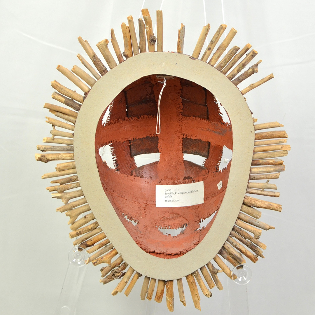 FRANZ STANISLAUS MRKVICKA (1950). MASKE MIT HÖLZERN, SPÄTES 20. JAHRHUNDERT.