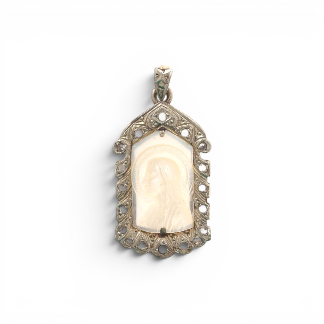 Art Deco devotional medal, circa 1940.