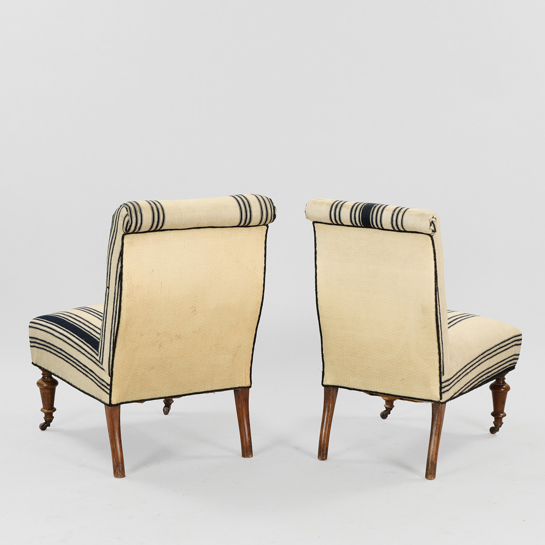 Tre lænestole med ben af bejdset bøg, sæde og ryg betrukket med stribet uldstof, 1880-1900, (3).