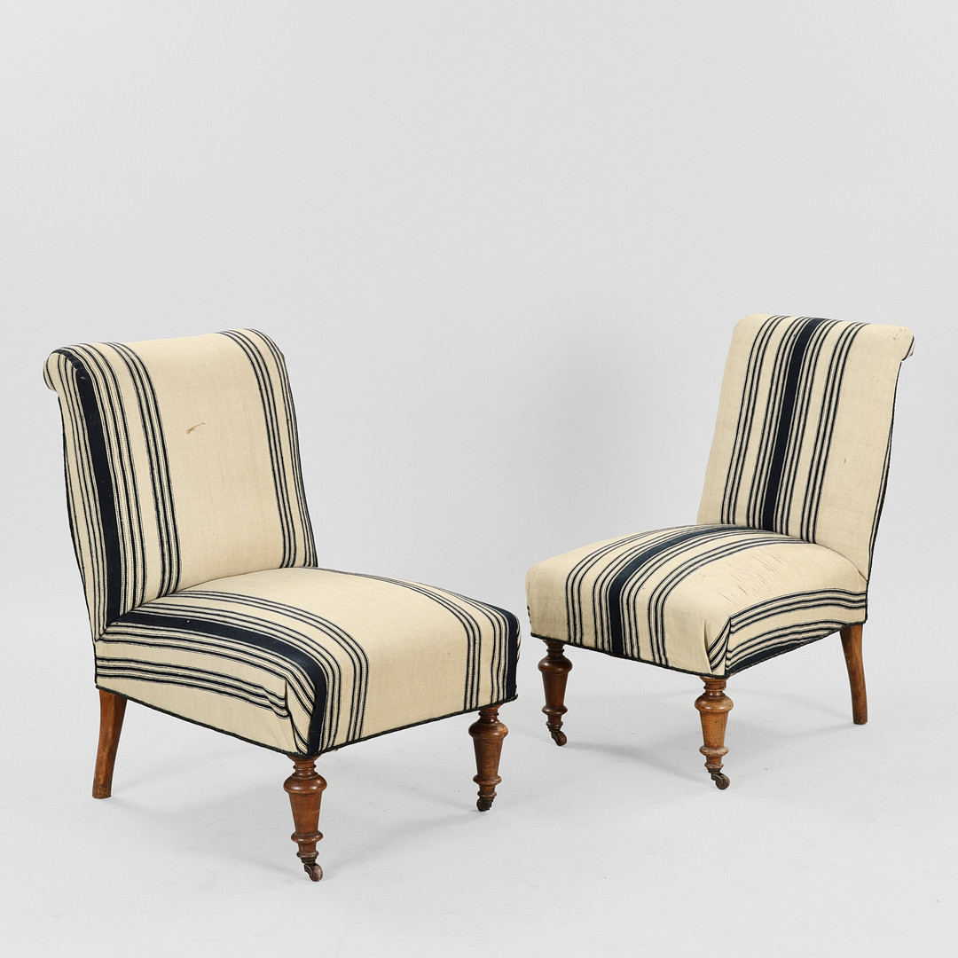 Tre lænestole med ben af bejdset bøg, sæde og ryg betrukket med stribet uldstof, 1880-1900, (3).