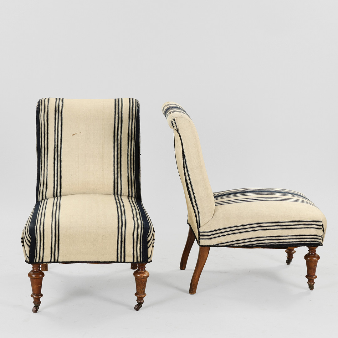 Tre lænestole med ben af bejdset bøg, sæde og ryg betrukket med stribet uldstof, 1880-1900, (3).