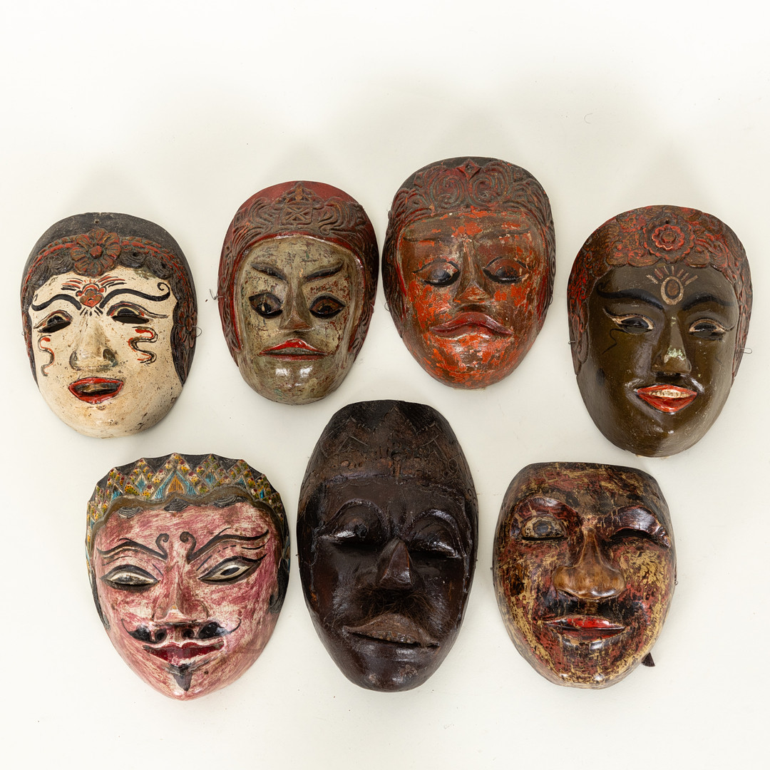 Kleine Sammlung von 7 Masken, Indonesien, 1. Hälfte 20. Jh. (7).