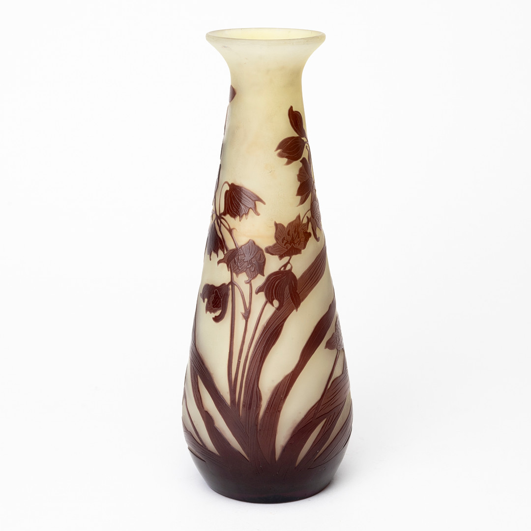 ÉMILE GALLÉ. Vas, glas, art nouveau, Nancy, Frankrike, signerad i dekoren, 1900-talets början.