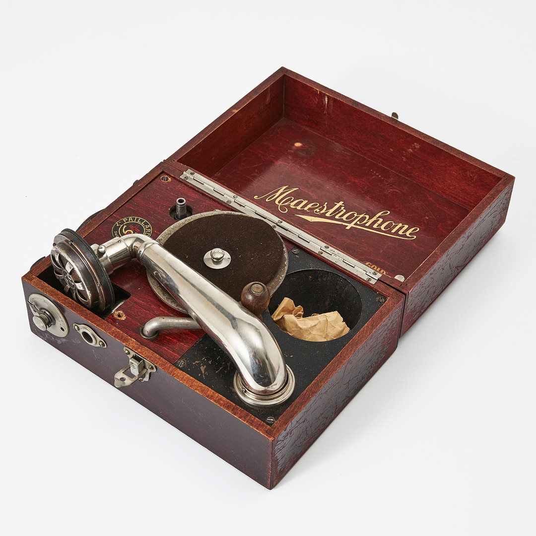 RESEGRAMMOFON, Maestrophone - märkt Paillard, Swiss Made.