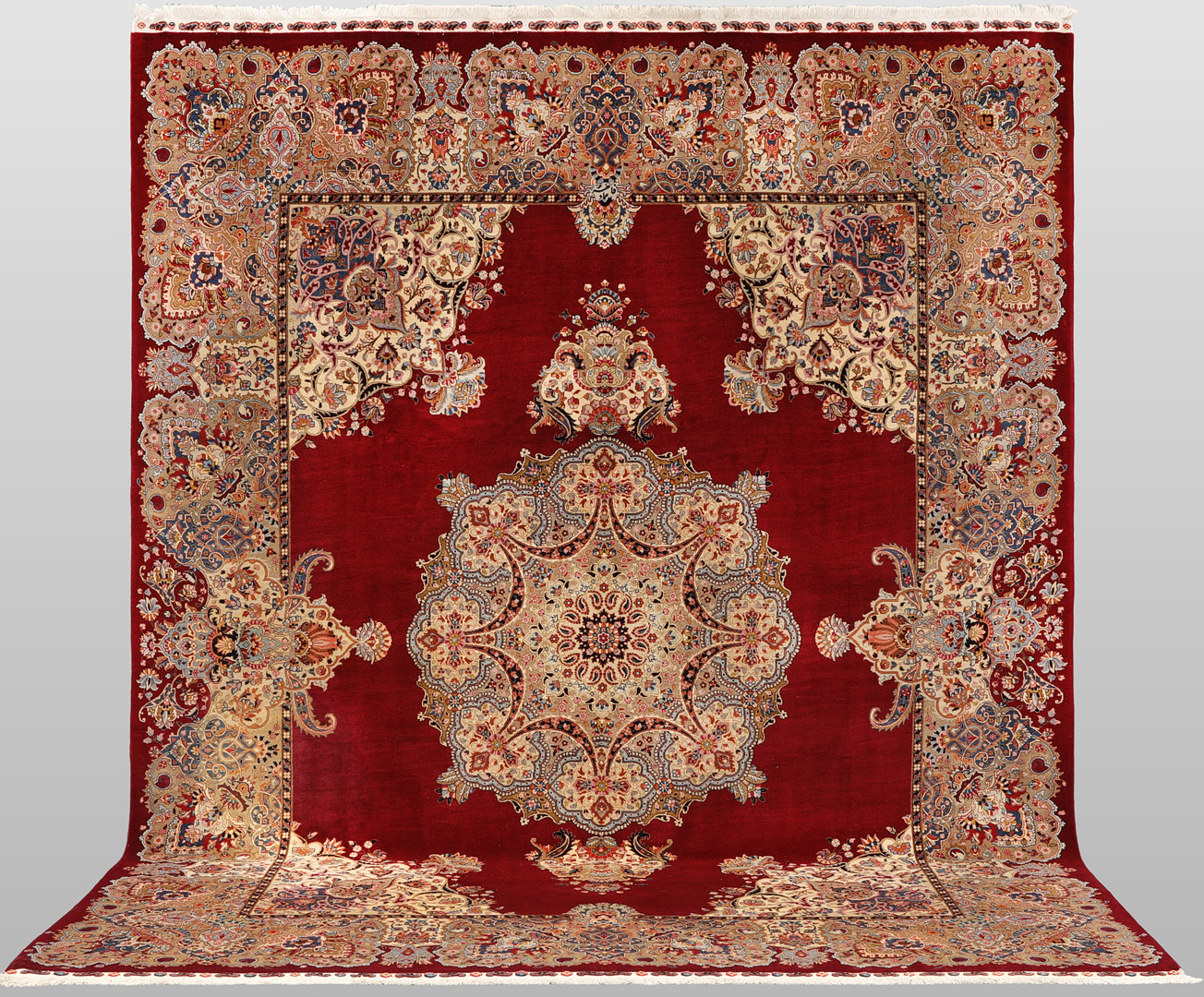 MATTA. Täbriz part silk s.k 50 radj ca 500.000 knutar / kvm, 316 x 247 cm.
