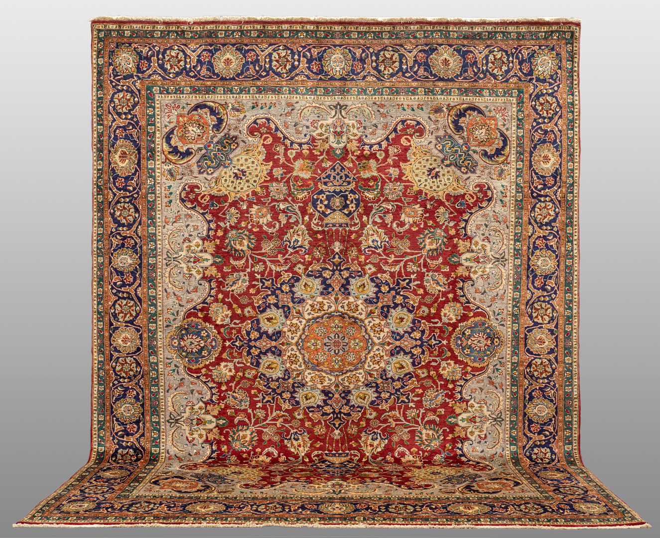ORIENTMATTA. Täbriz, 410 x 307 cm.
